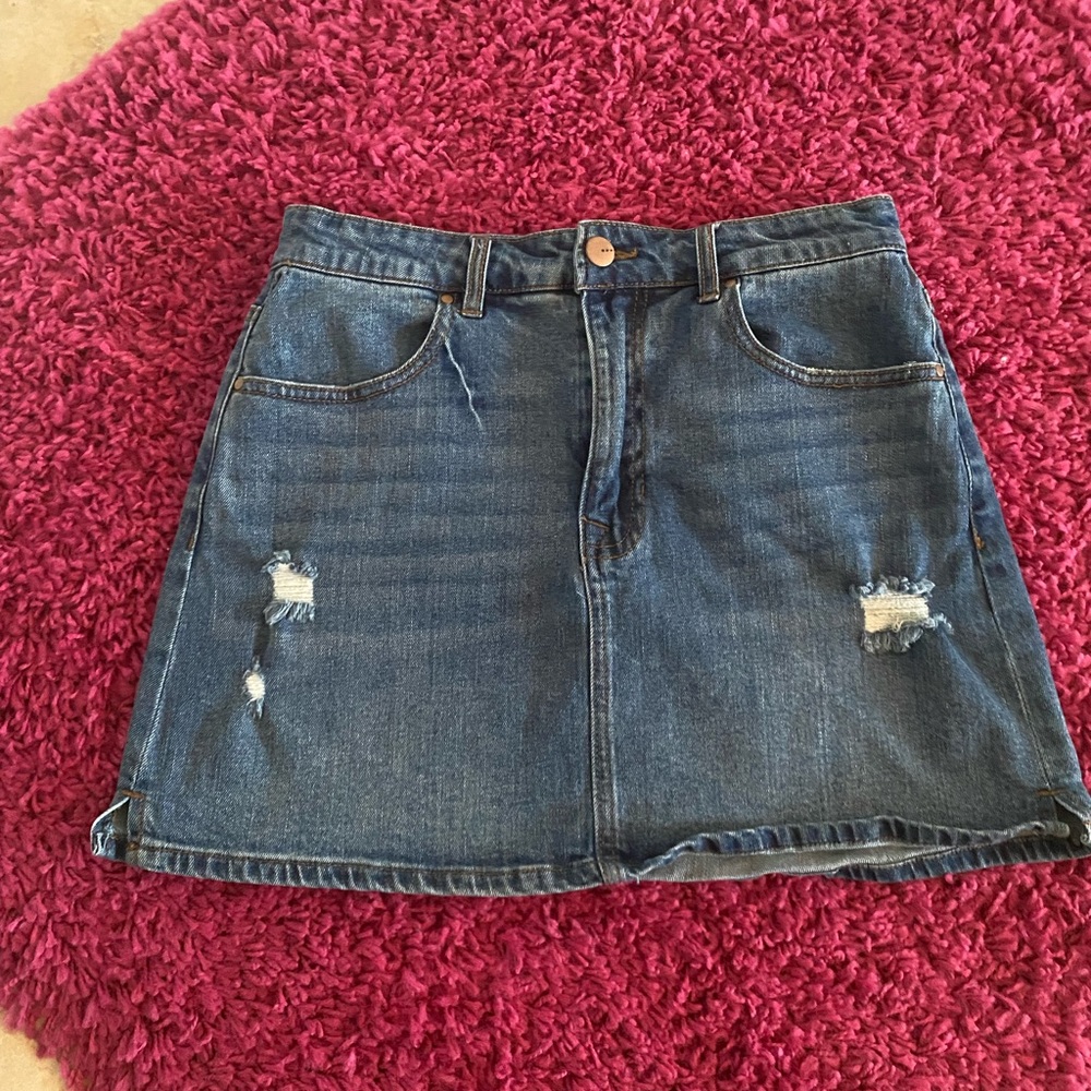 Francesca’s TGLA Distressed Jean Mini Skirt Size Small
